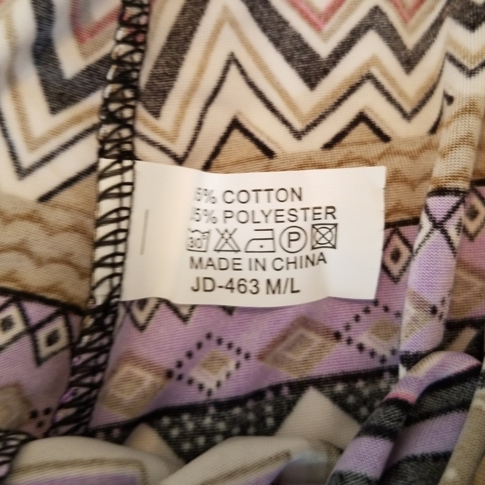 Maxi Style Shorts - Picture 5 of 5